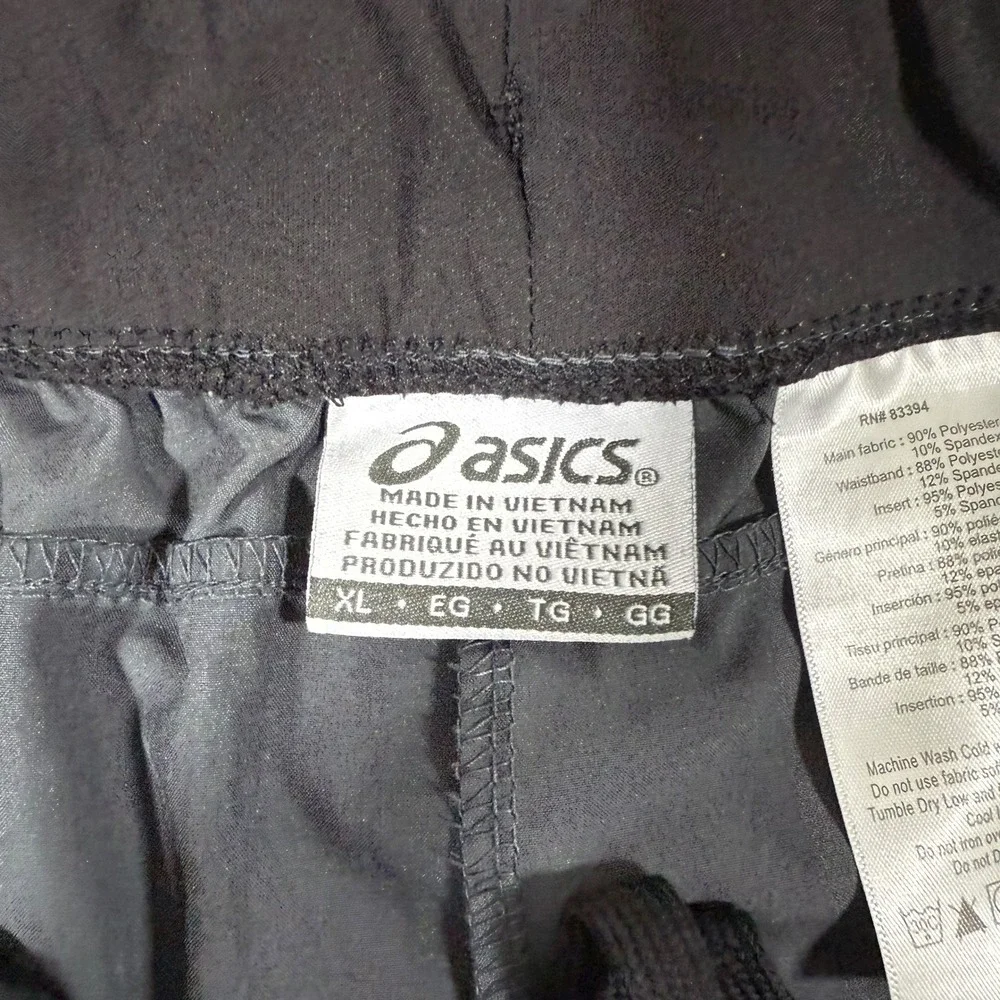 Asics brand style